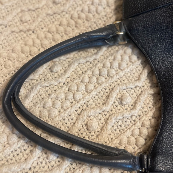 Tory Burch Bombe “All T” East/West Tote Bag - Picture 6 of 10